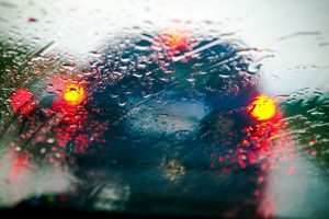 ขับรถยนต์เองในช่วงหน้าฝน
